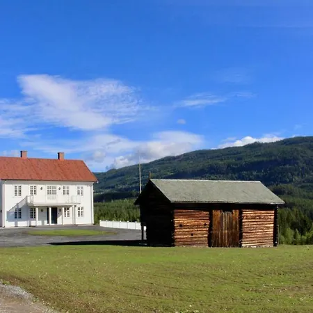 Holiday home Fuglei Gard