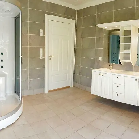 Fuglei Gard Holiday home